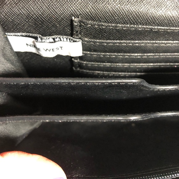 NINE WEST Mini Crossbody - Picture 8 of 8